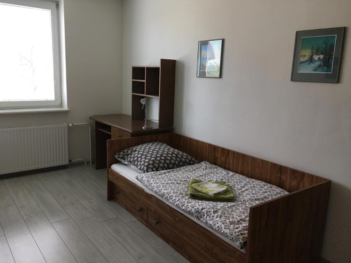 Apartman Krasna Vyhlidka Dolni Benesov Exterior foto