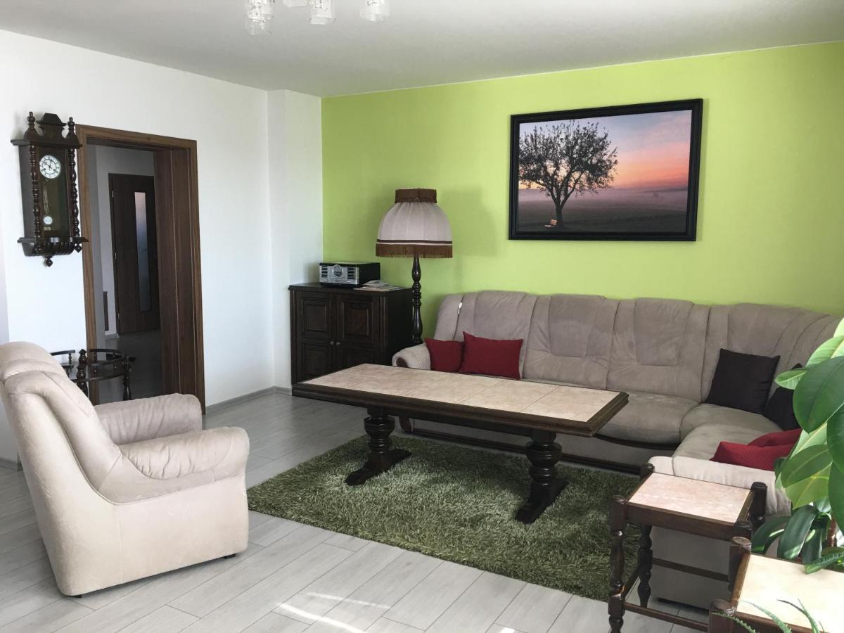 Apartman Krasna Vyhlidka Dolni Benesov Exterior foto